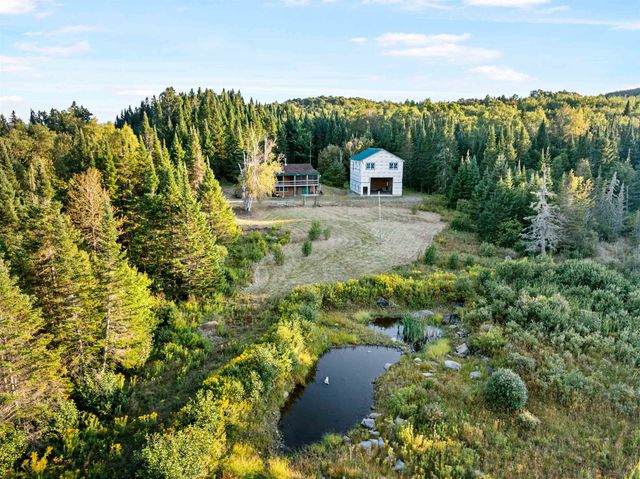 31 Beaver Brook Road, Pittsburg, NH 03592