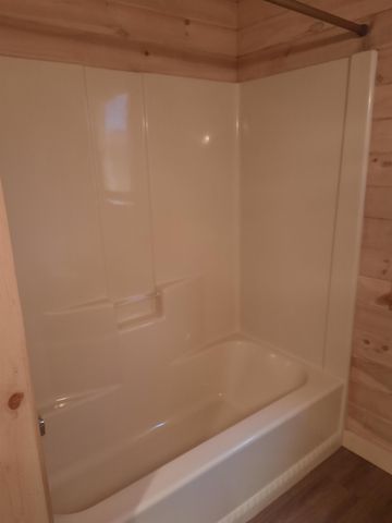 31 Beaver Brook Road, Pittsburg, NH 03592