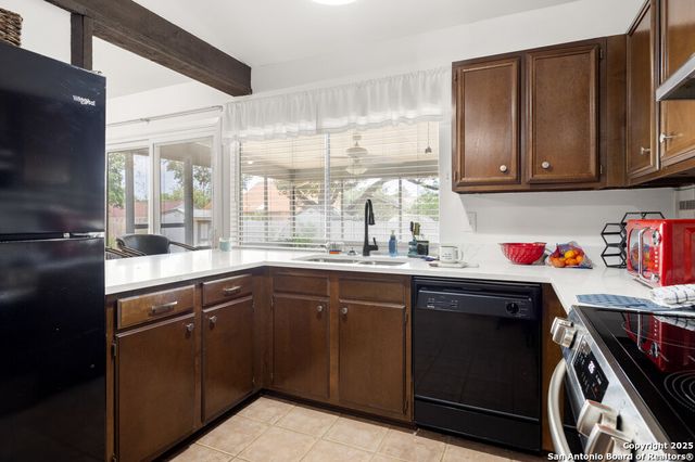 5006 Las Campanas, San Antonio, TX 78233