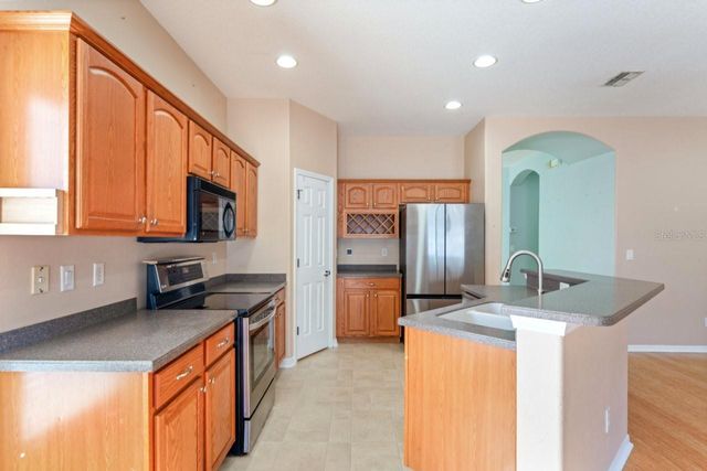 9314 CREEDMOOR LANE, New Port Richey, FL 34654