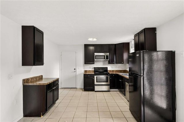 8845 Ashwood Drive, Riverdale, GA 30274
