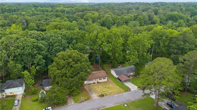 8845 Ashwood Drive, Riverdale, GA 30274