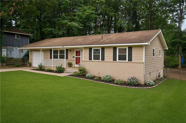 8845 Ashwood Drive, Riverdale, GA 30274