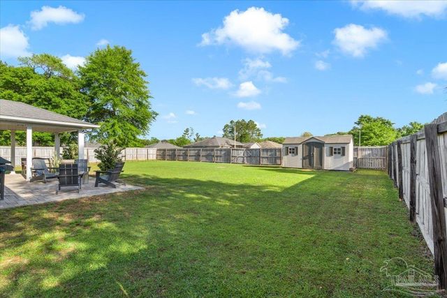 5667 Flume Dr, Pace, FL 32571