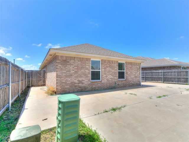 12929 NW 4th Street, Yukon, OK 73099