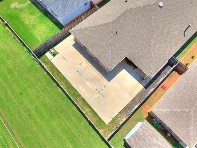 12929 NW 4th Street, Yukon, OK 73099