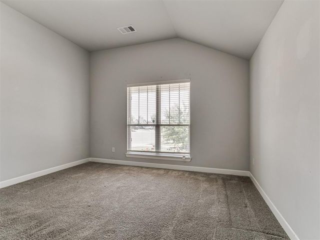 12929 NW 4th Street, Yukon, OK 73099