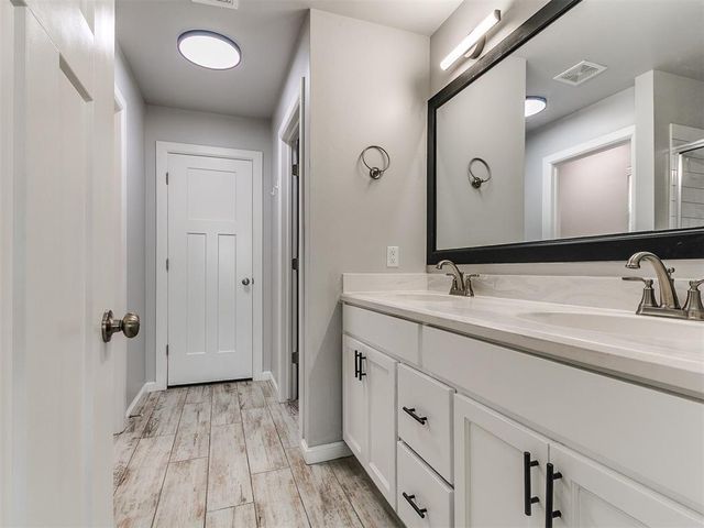 12929 NW 4th Street, Yukon, OK 73099