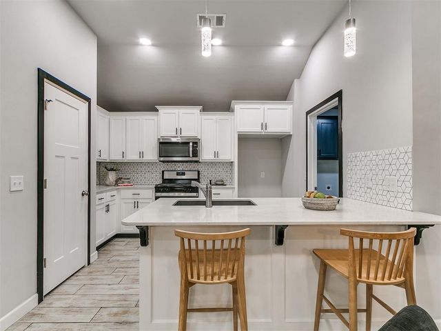 12929 NW 4th Street, Yukon, OK 73099