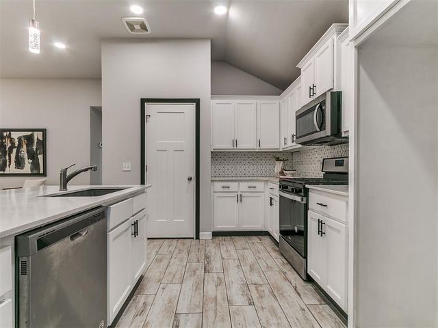 12929 NW 4th Street, Yukon, OK 73099