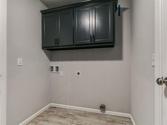 12929 NW 4th Street, Yukon, OK 73099