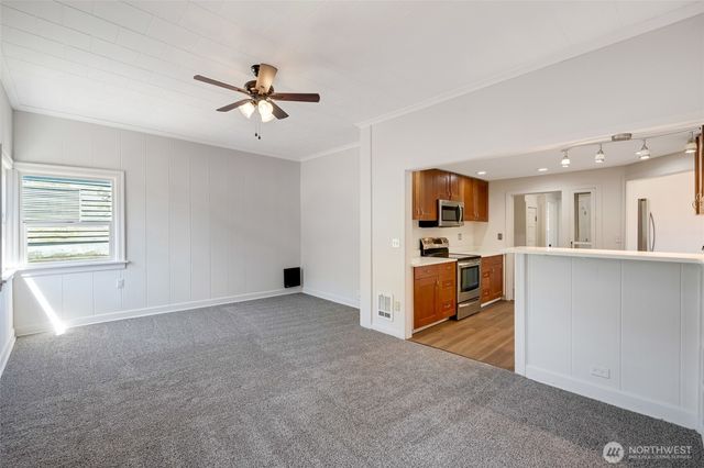 1711 12th Street #A, Everett, WA 98201