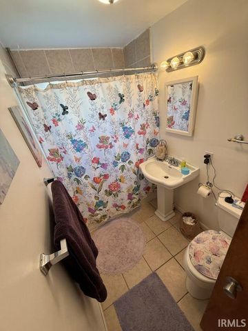 716 W Oak Street, Mitchell, IN 47446