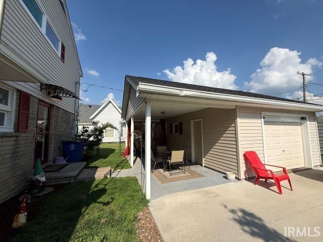 716 W Oak Street, Mitchell, IN 47446