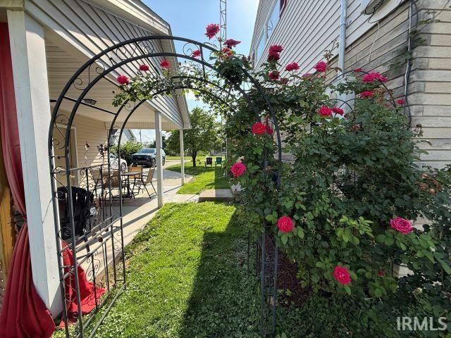 716 W Oak Street, Mitchell, IN 47446