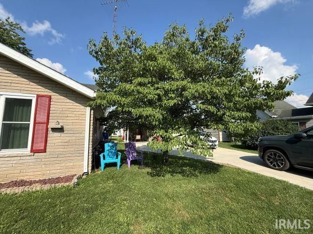 716 W Oak Street, Mitchell, IN 47446