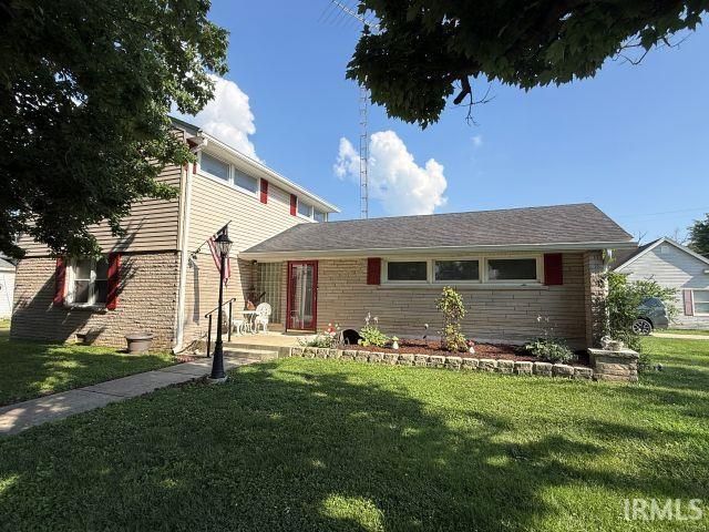 716 W Oak Street, Mitchell, IN 47446