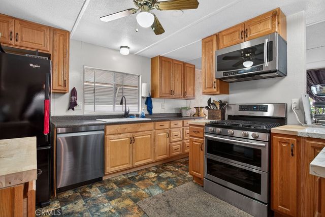 24922 Muirlands Boulevard 144, Lake Forest, CA 92630