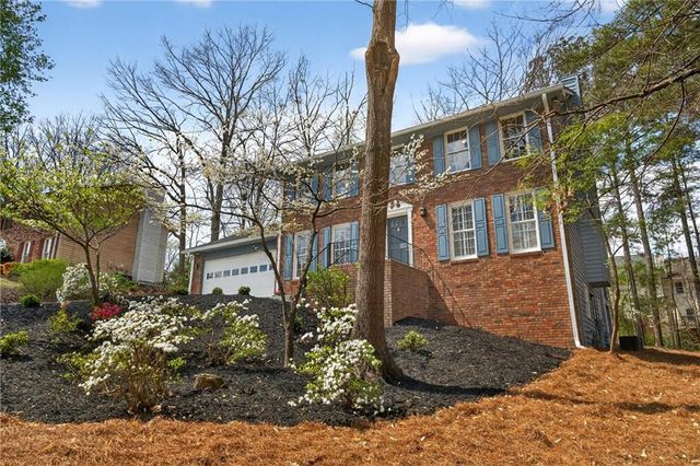 3728 Creekstone Drive, Peachtree Corners, GA 30092
