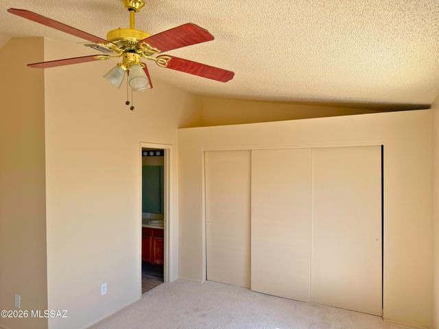 2620 W Ironcrest Drive, Tucson, AZ 85745