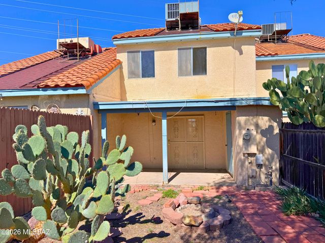 2620 W Ironcrest Drive, Tucson, AZ 85745