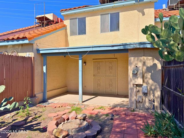 2620 W Ironcrest Drive, Tucson, AZ 85745