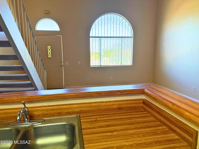 2620 W Ironcrest Drive, Tucson, AZ 85745
