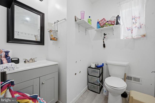 217 N WANAMAKER ST, Philadelphia, PA 19139