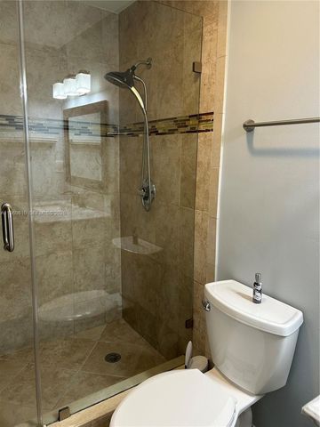 5555 Ludlam Rd 30, South Miami, FL 33155