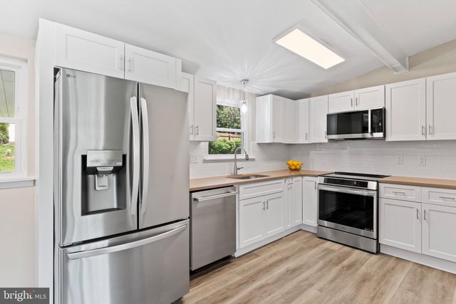 6700 BLUE RIDGE, Harrisburg, PA 17112