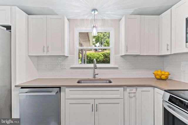 6700 BLUE RIDGE, Harrisburg, PA 17112