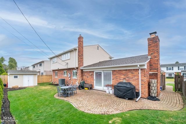 23275 N Rosedale Court, Saint Clair Shores, MI 48080
