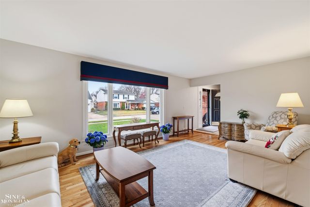 23275 N Rosedale Court, Saint Clair Shores, MI 48080