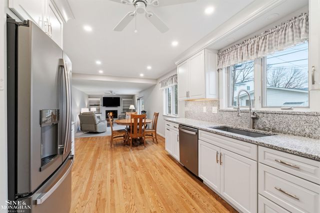 23275 N Rosedale Court, Saint Clair Shores, MI 48080