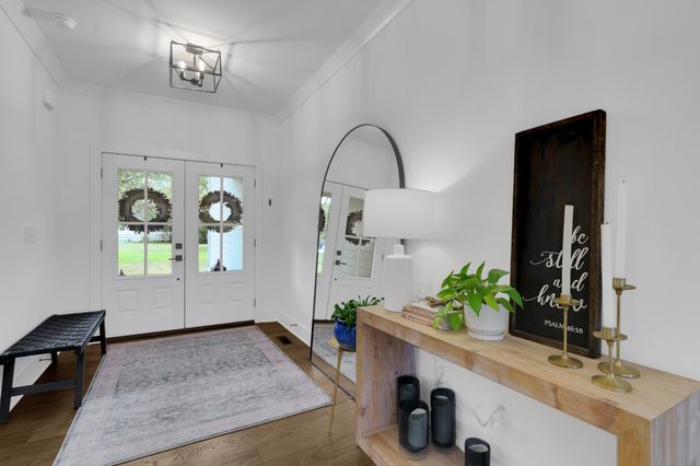 194 Volunteer Rd, Murfreesboro, TN 37128