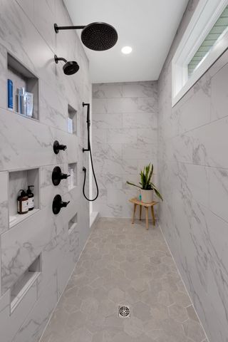 194 Volunteer Rd, Murfreesboro, TN 37128