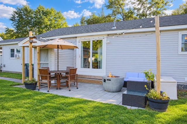 6 Emerson Street, Hooksett, NH 03106