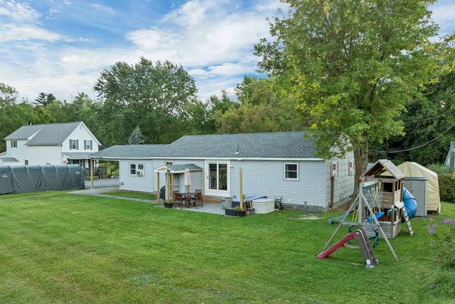 6 Emerson Street, Hooksett, NH 03106