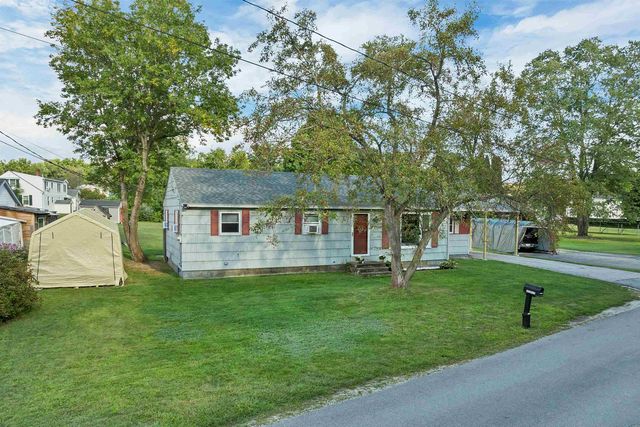 6 Emerson Street, Hooksett, NH 03106