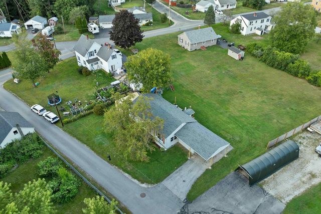 6 Emerson Street, Hooksett, NH 03106