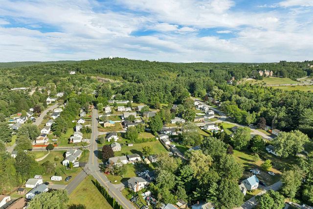 6 Emerson Street, Hooksett, NH 03106