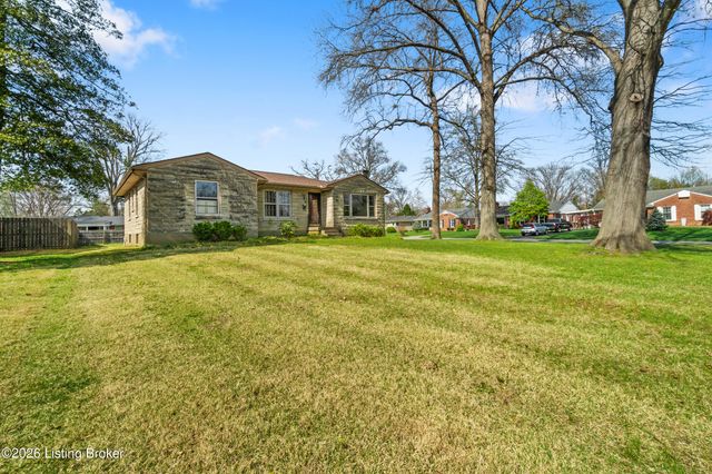 4615 Tween Rd, Bellewood, KY 40207