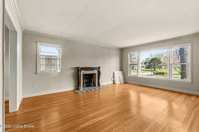 4615 Tween Rd, Bellewood, KY 40207