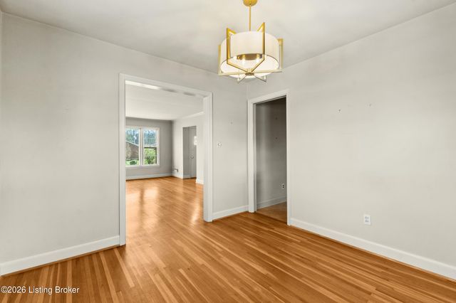 4615 Tween Rd, Bellewood, KY 40207