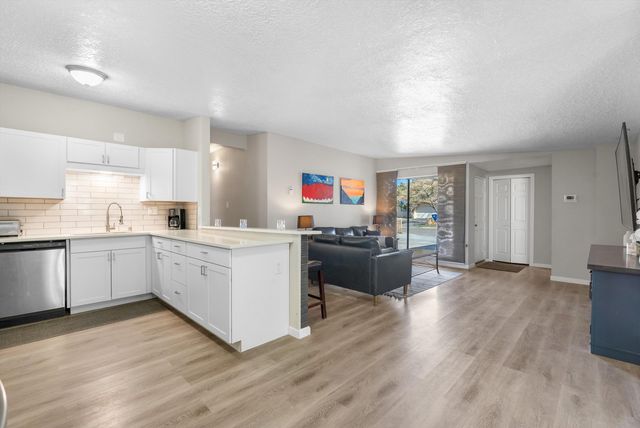 1829 Blume Street NE, Albuquerque, NM 87112