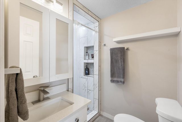 1829 Blume Street NE, Albuquerque, NM 87112