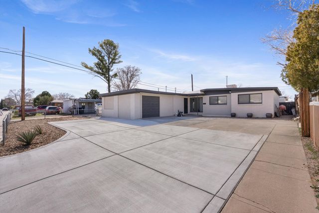 1829 Blume Street NE, Albuquerque, NM 87112