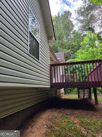 3975 Crestwater Lane, Snellville, GA 30039