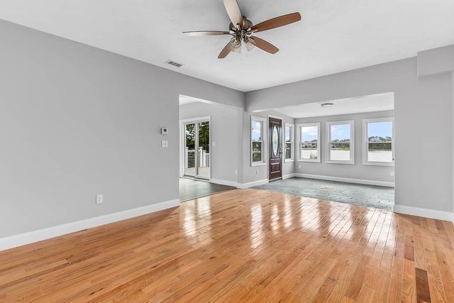 22 Avenue A, Wareham, MA 02571