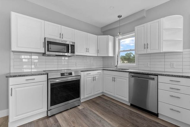 22 Avenue A, Wareham, MA 02571